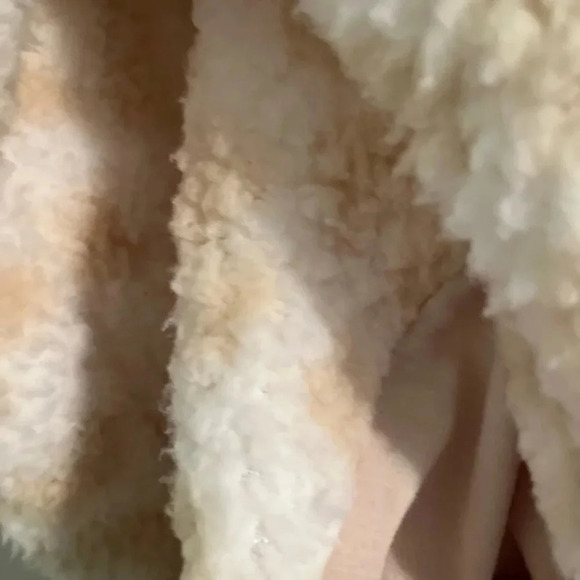 Sherpa pullover leopard pullover 1/4 zip new - Picture 3 of 4